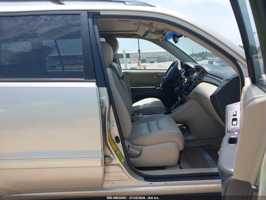 JTEGF21A520070575 2002 TOYOTA HIGHLANDER photo no. 5