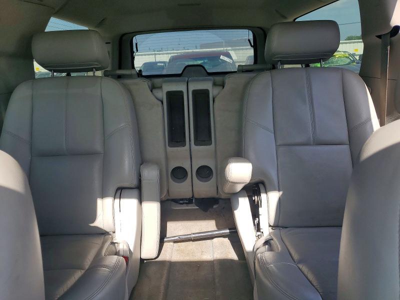 2008 GMC YUKON XL K1500 — Фото 10 из 13