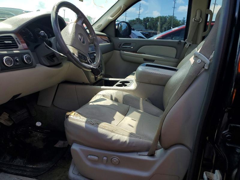 2008 GMC YUKON XL K1500 — Фото 7 из 13