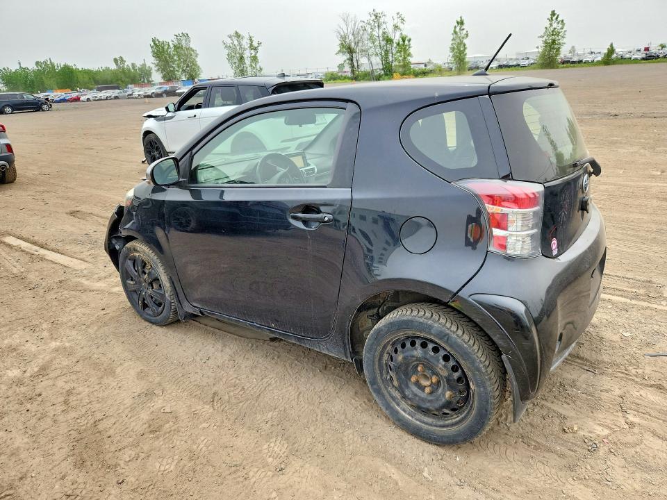 2015 SCION IQ BASE — Фото 2 из 12