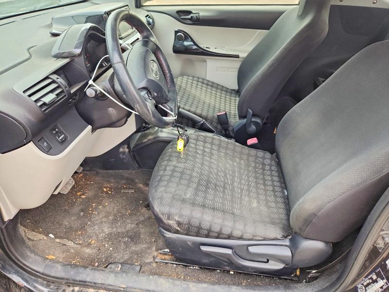2015 SCION IQ BASE — Фото 7 из 12