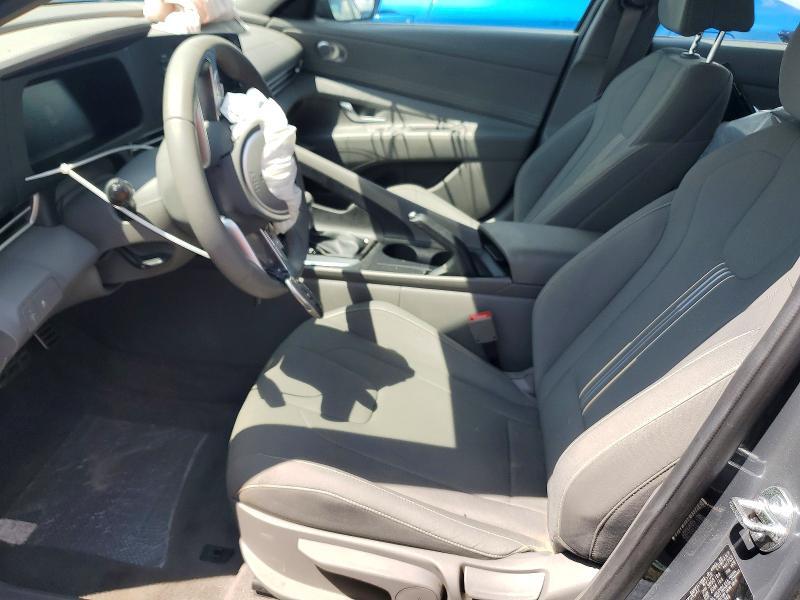 2026 HYUNDAI ELANTRA SEL SPORT — Фото 7 из 13