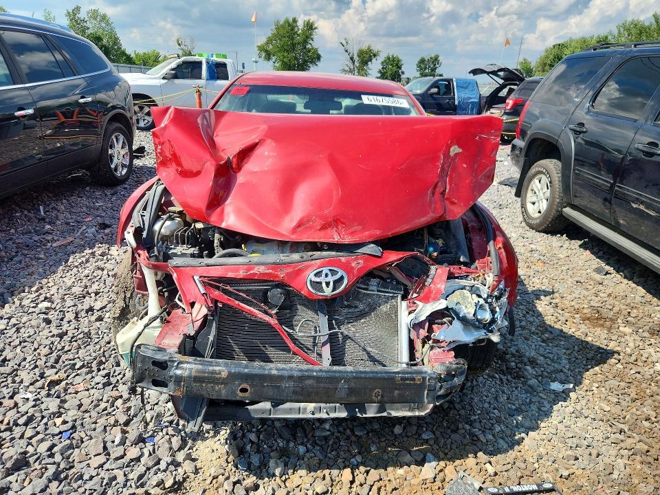 2011 TOYOTA CAMRY LE — Фото 5 из 12
