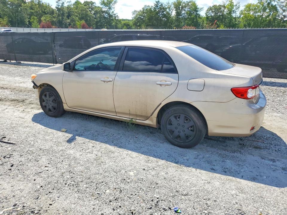 2011 TOYOTA COROLLA LE — Фото 2 из 12