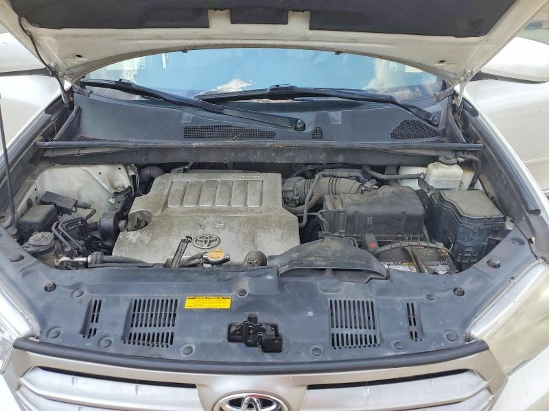 5TDZK3EH9BS047254 2011 TOYOTA HIGHLANDER photo no. 11