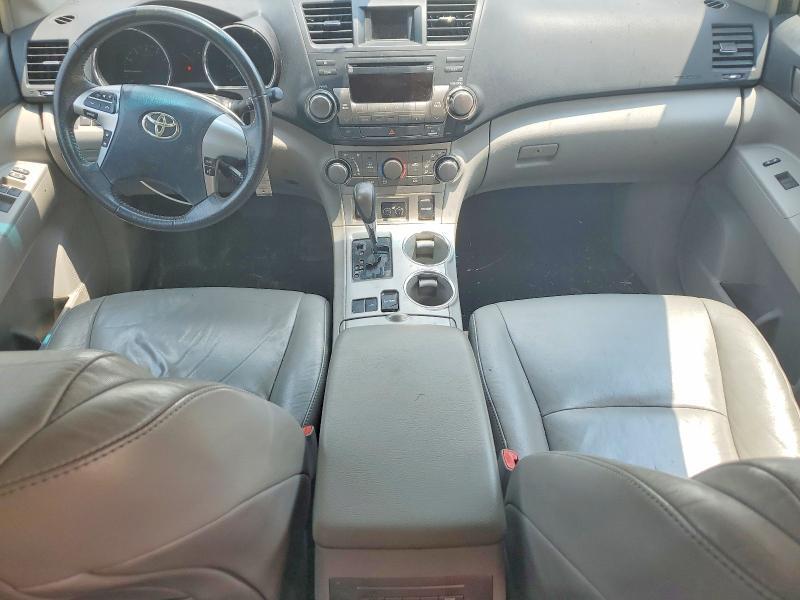 5TDZK3EH9BS047254 2011 TOYOTA HIGHLANDER photo no. 8