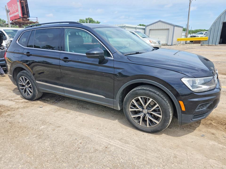 2020 VOLKSWAGEN TIGUAN SE — Фото 4 из 12