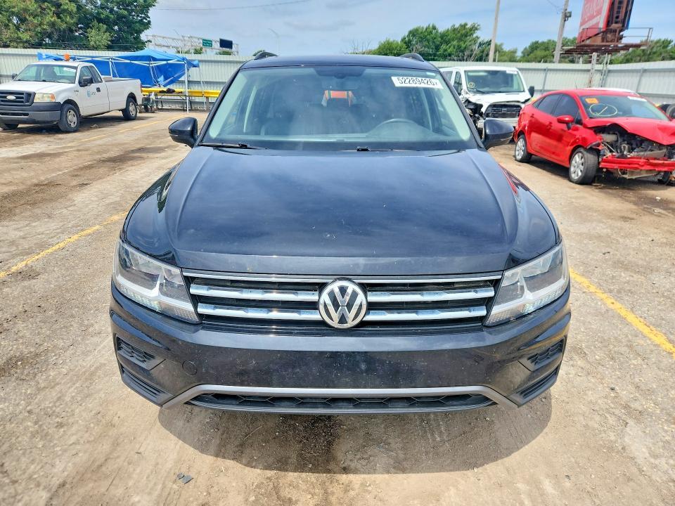 2020 VOLKSWAGEN TIGUAN SE — Фото 5 из 12