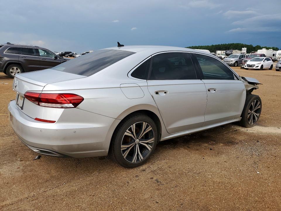2020 VOLKSWAGEN PASSAT SEL — Фото 3 из 13