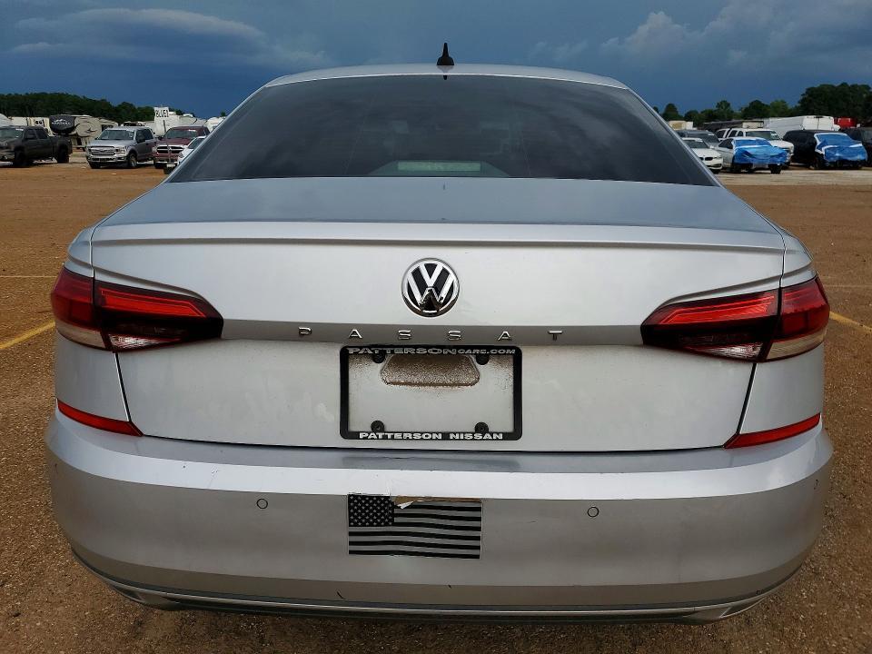 2020 VOLKSWAGEN PASSAT SEL — Фото 6 из 13