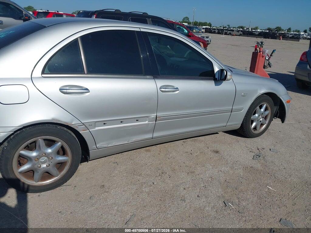 WDBRF81J04F536427 2004 MERCEDES-BENZ C 240 photo no. 12