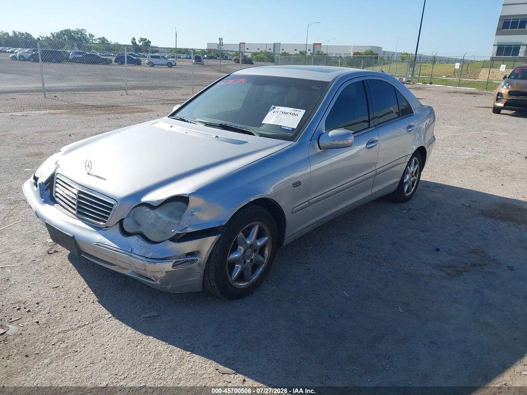 WDBRF81J04F536427 2004 MERCEDES-BENZ C 240 photo no. 2