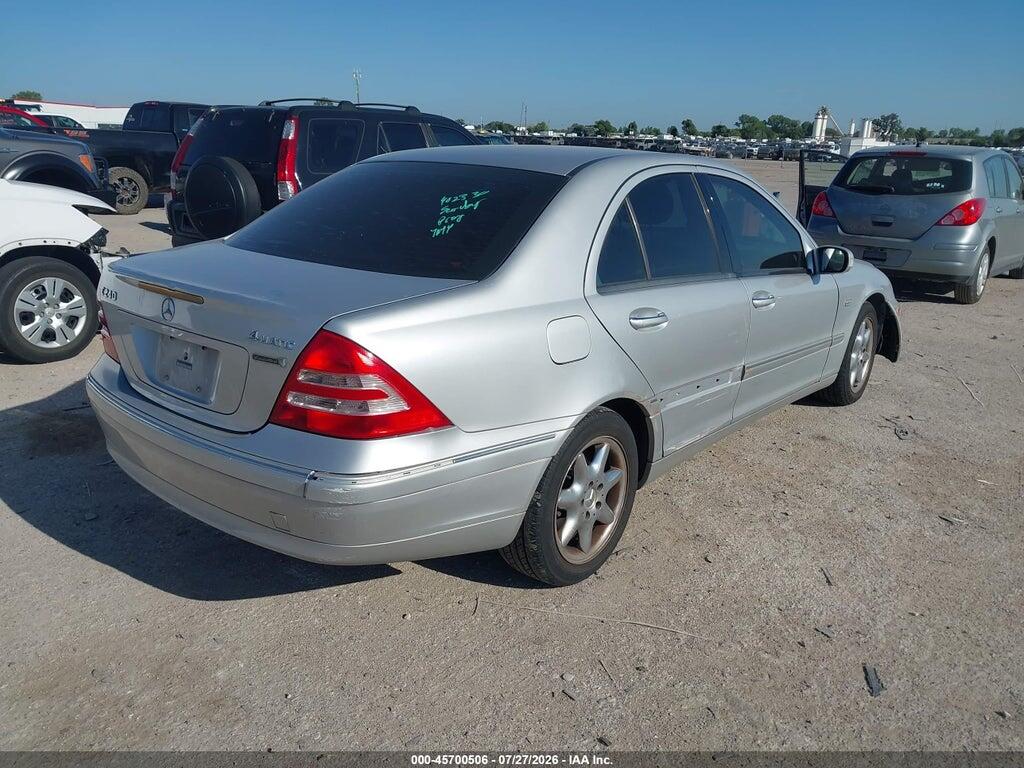 WDBRF81J04F536427 2004 MERCEDES-BENZ C 240 photo no. 4