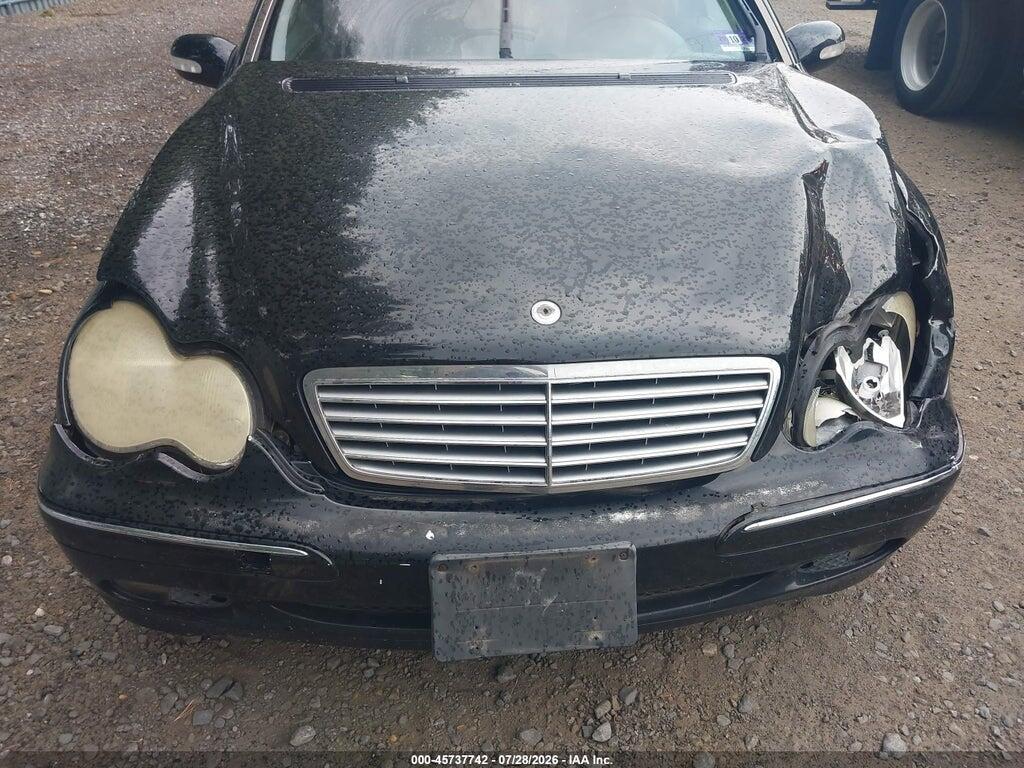 WDBRF81J74F448376 2004 MERCEDES-BENZ C 240 photo no. 10