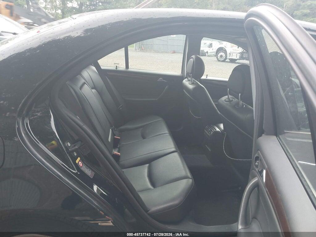 WDBRF81J74F448376 2004 MERCEDES-BENZ C 240 photo no. 8