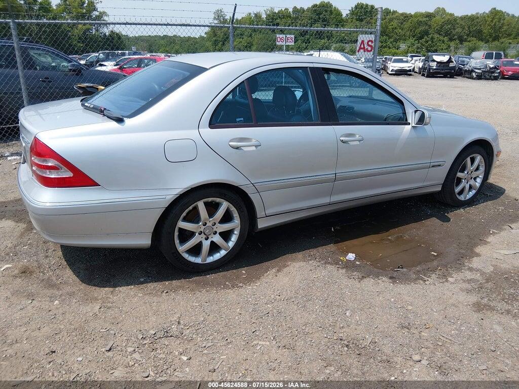 WDBRF40J94F482457 2004 MERCEDES-BENZ C 230 photo no. 4