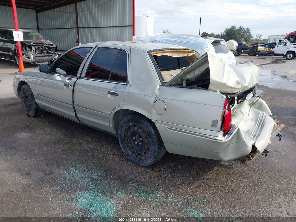 2MEFM74W34X681346 2004 MERCURY GRAND MARQUIS photo no. 3