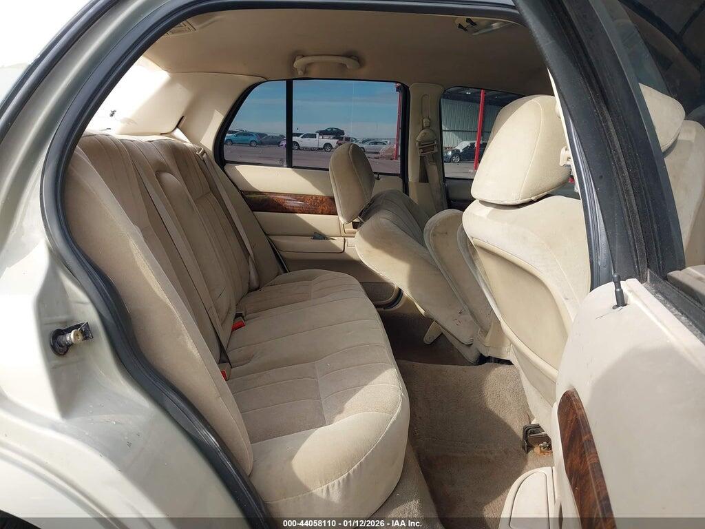 2MEFM74W34X681346 2004 MERCURY GRAND MARQUIS photo no. 8