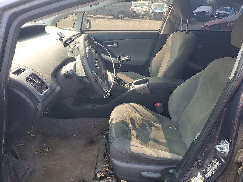 2015 TOYOTA PRIUS TWO — Фото 7 из 12