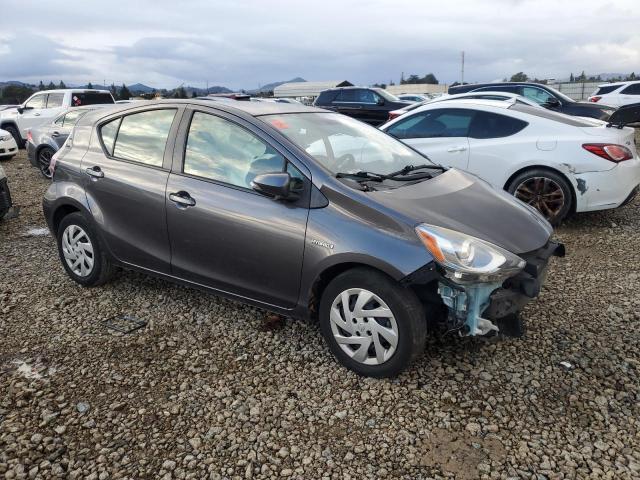 2015 TOYOTA PRIUS C — Фото 4 из 12