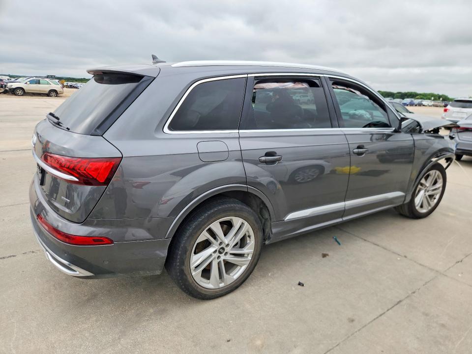 WA1LJBF71MD019482 2021 AUDI Q7 photo no. 3