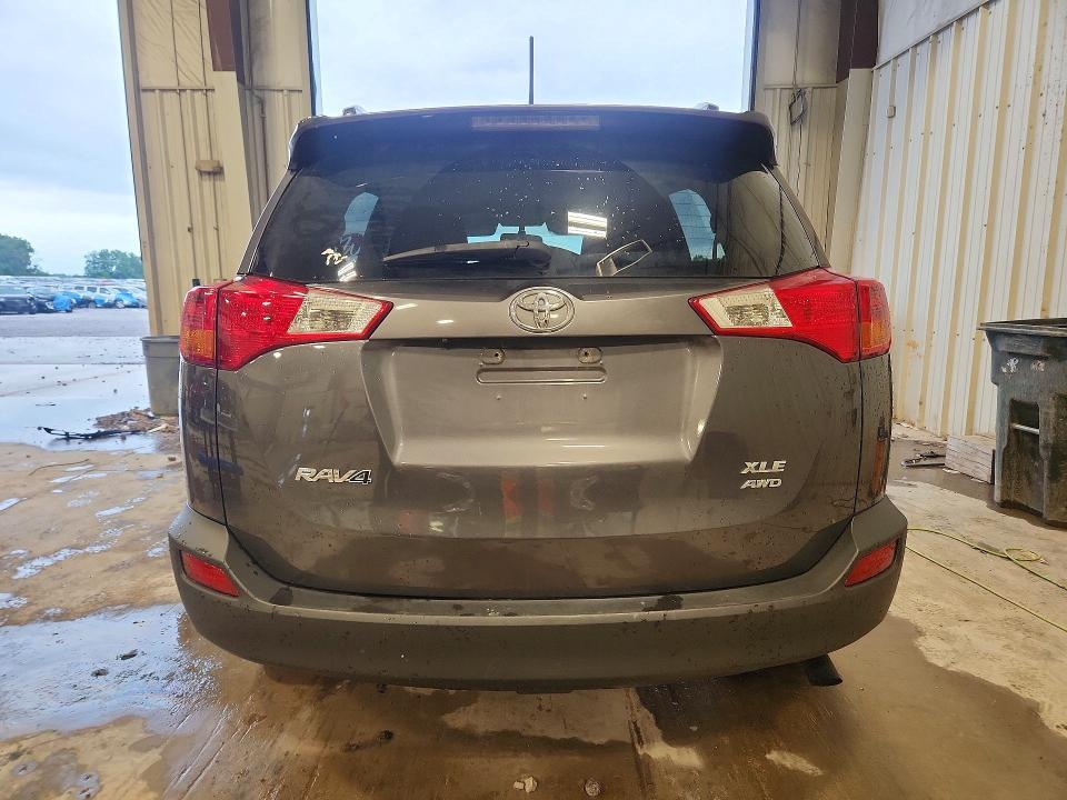 JTMRFREV9FJ021608 2015 TOYOTA RAV4 photo no. 6