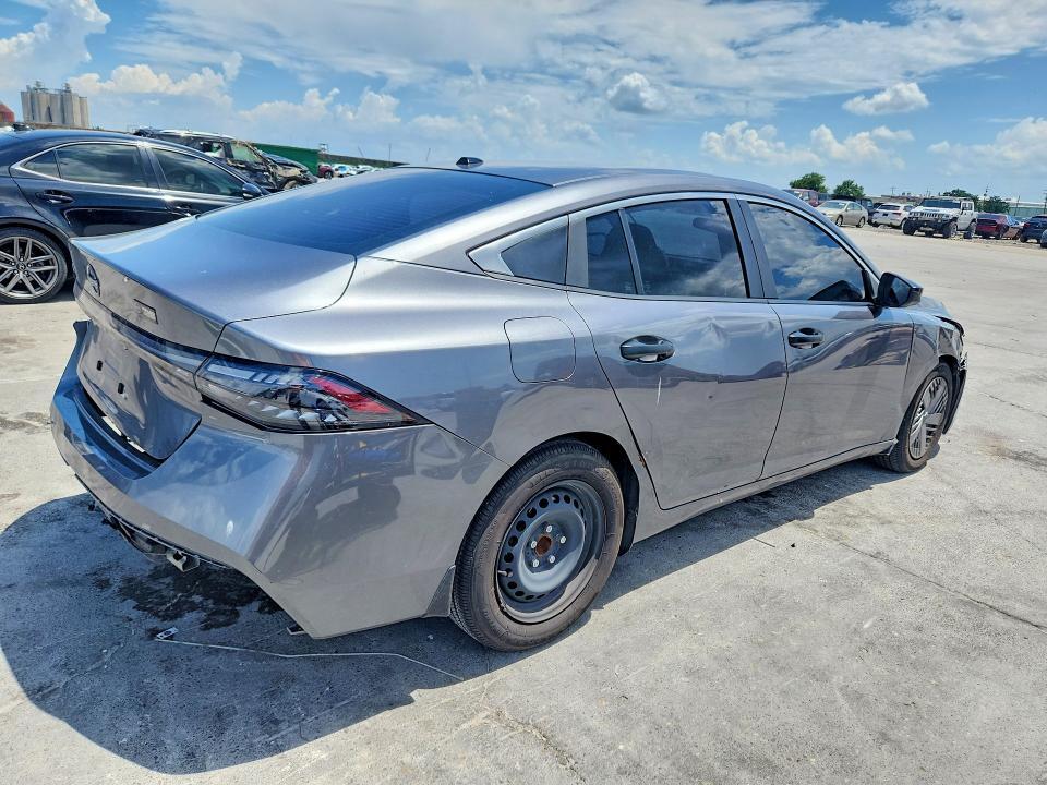 3N1AB9BV5TY241948 2026 NISSAN SENTRA photo no. 3