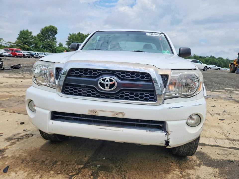 2011 TOYOTA TACOMA V6 — Фото 5 из 12