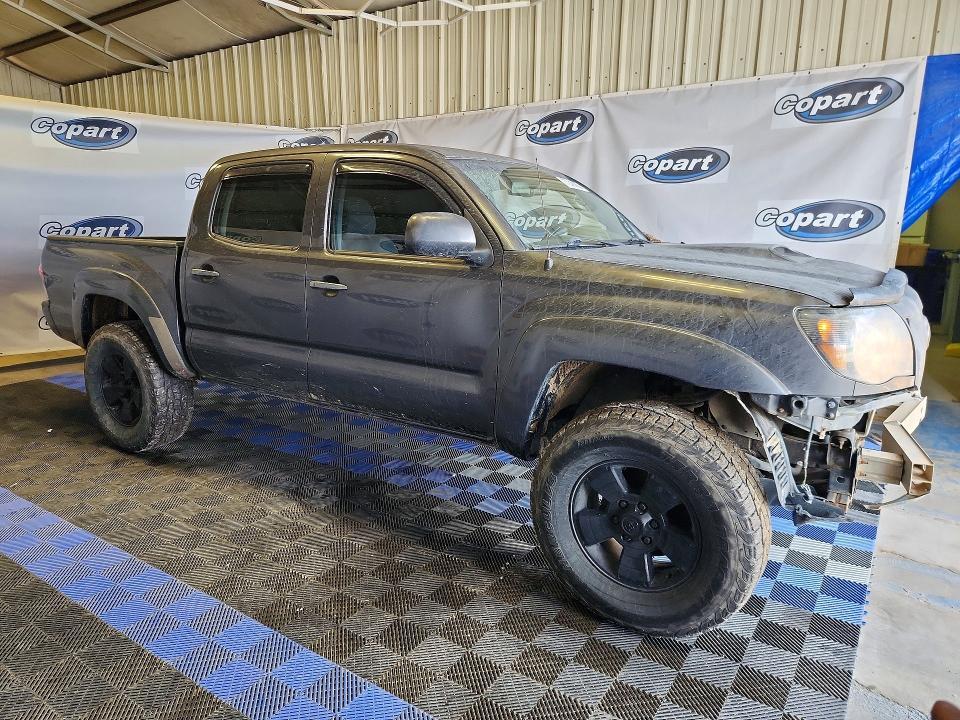 2011 TOYOTA TACOMA DOUBLE CAB — Фото 4 из 12