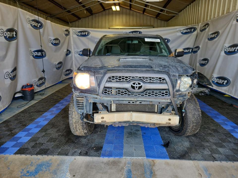 2011 TOYOTA TACOMA DOUBLE CAB — Фото 5 из 12