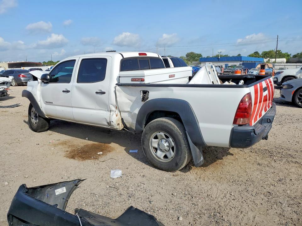 2015 TOYOTA TACOMA DOUBLE CAB LONG BED — Фото 2 из 13