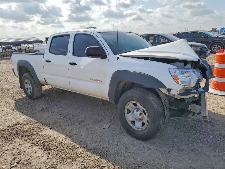 2015 TOYOTA TACOMA DOUBLE CAB LONG BED — Фото 4 из 13