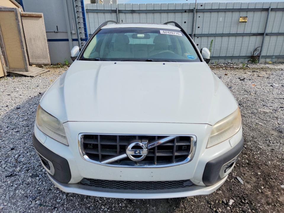 2011 VOLVO XC70 3.2 — Фото 5 из 13