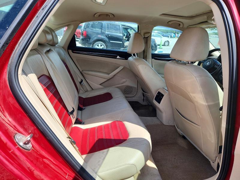 2015 VOLKSWAGEN PASSAT SEL — Фото 10 из 12