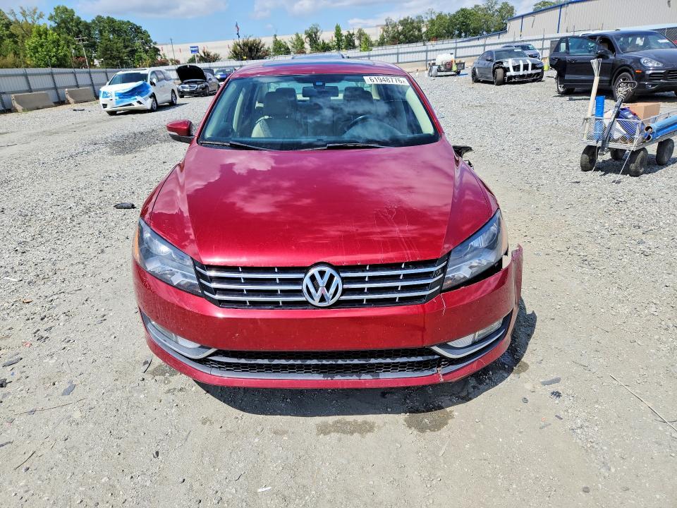 2015 VOLKSWAGEN PASSAT SEL — Фото 5 из 12