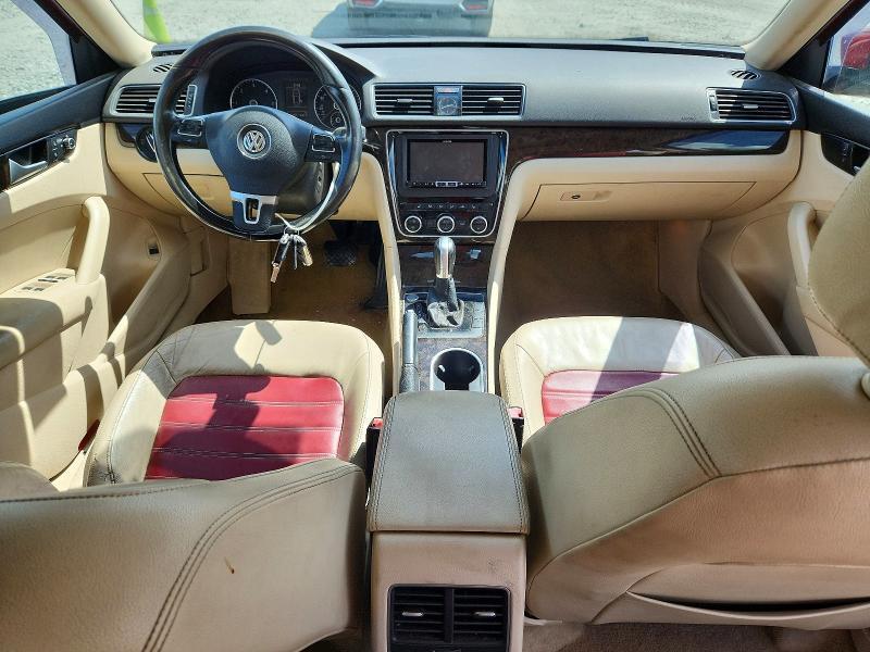 2015 VOLKSWAGEN PASSAT SEL — Фото 8 из 12
