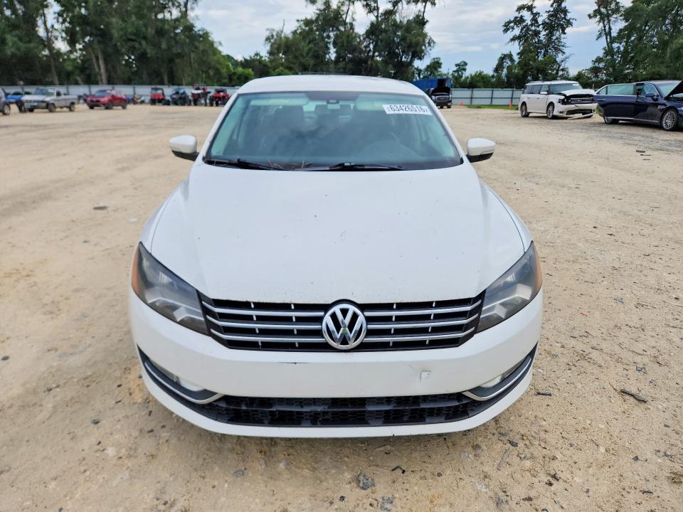 2015 VOLKSWAGEN PASSAT S — Фото 5 из 12