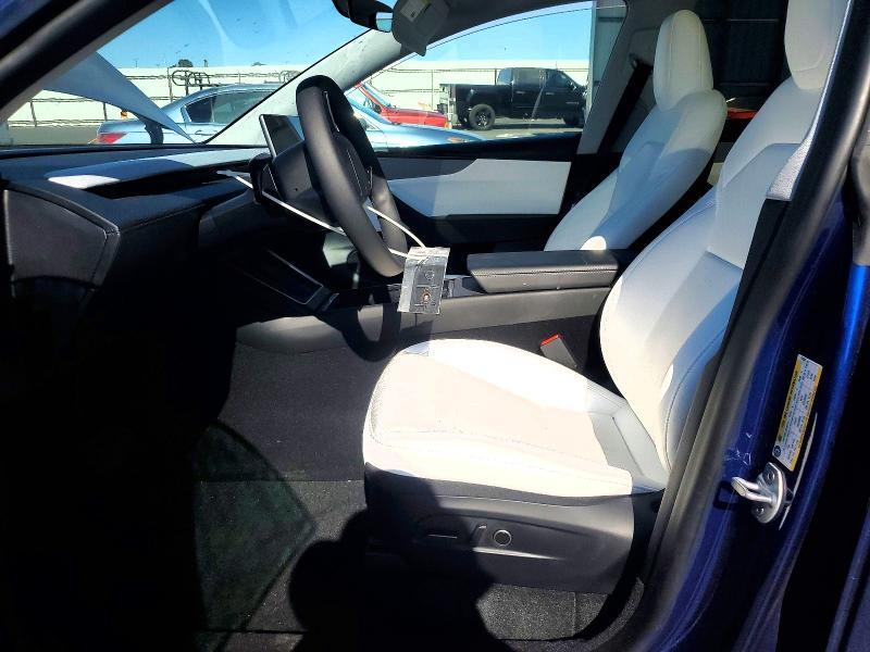 2026 TESLA MODEL Y — Фото 7 из 14