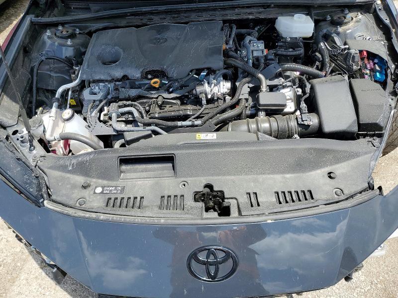 2026 TOYOTA CAMRY SE — Фото 11 из 13