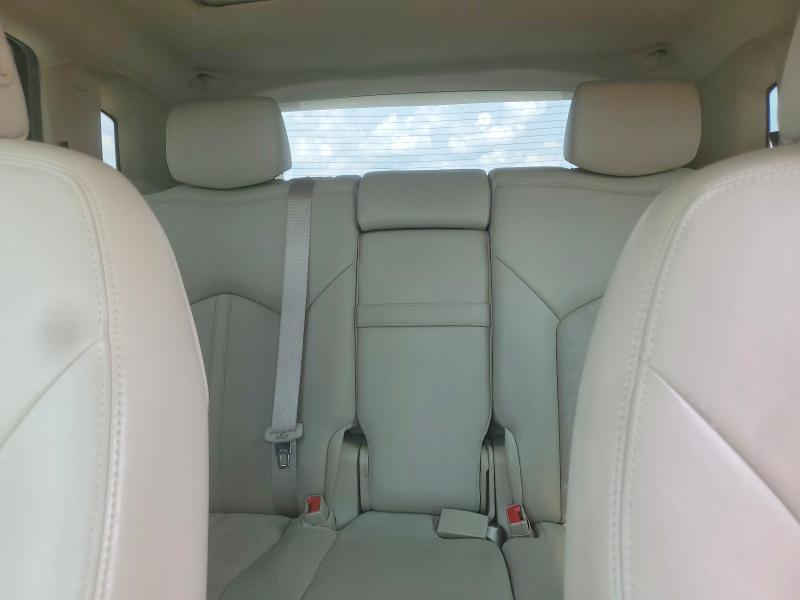 2012 CADILLAC SRX PERFORMANCE COLLECTION — Фото 10 из 13