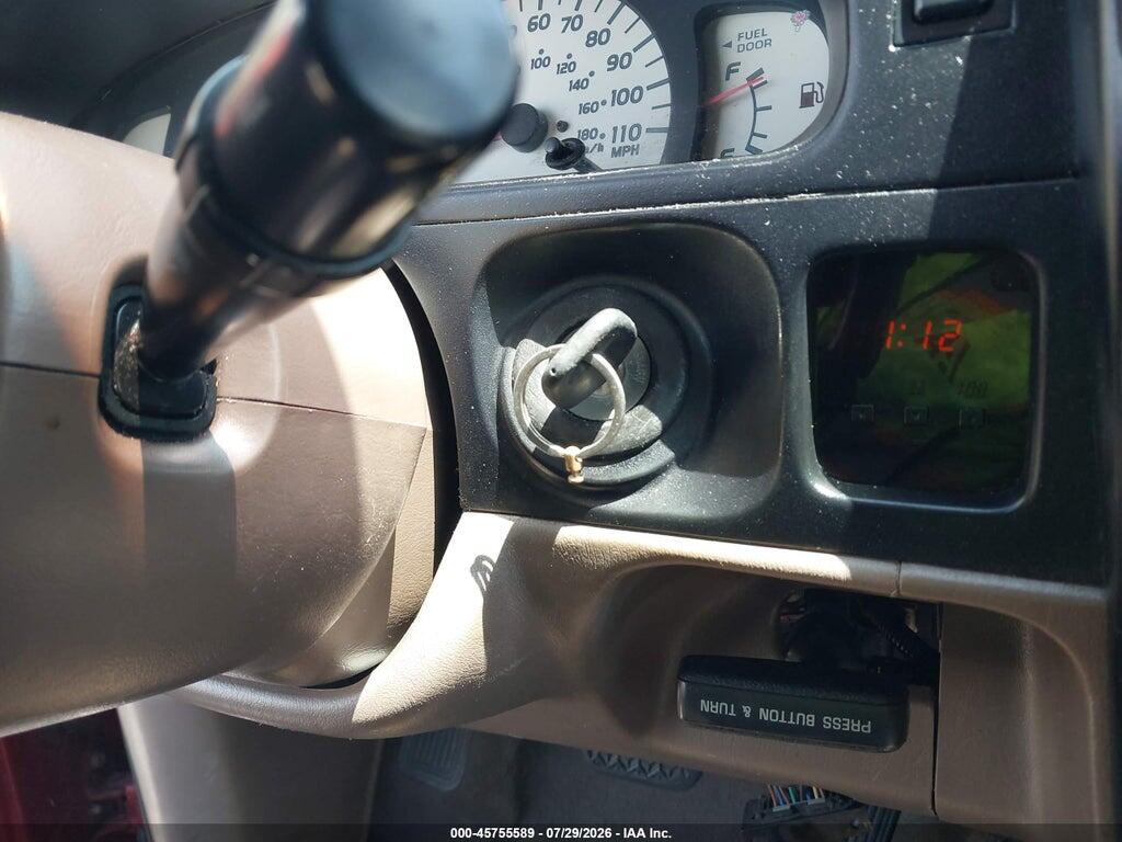 5TEGN92N32Z068079 2002 TOYOTA TACOMA photo no. 11