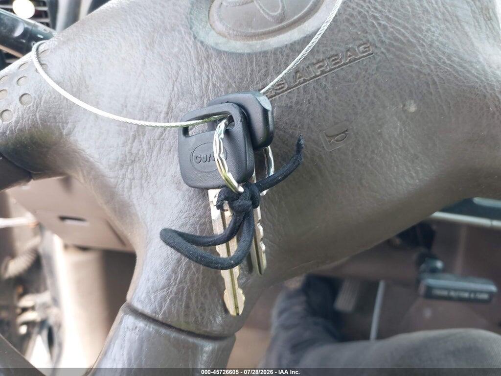 5TEWN72N32Z898108 2002 TOYOTA TACOMA photo no. 11