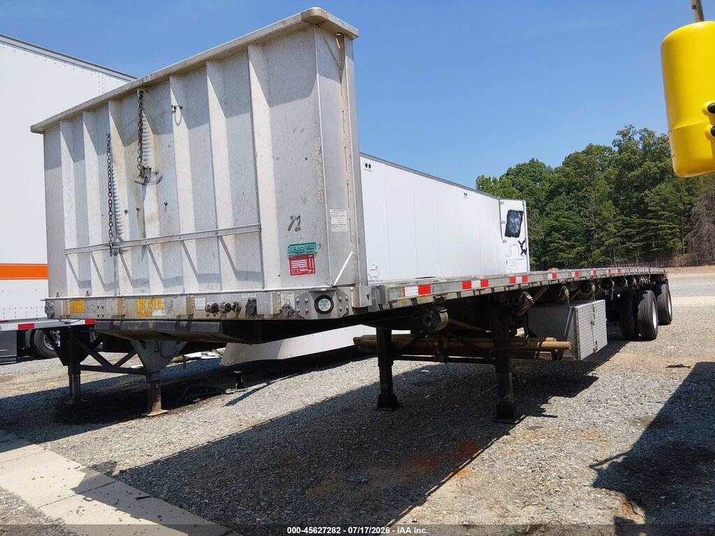 1UYFS24892A784905 2002 UTILITY TRAILER MFG FLATBED photo no. 2