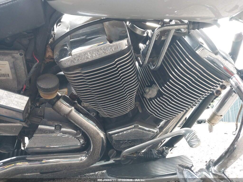 5VPTB16D123002012 2002 VICTORY MOTORCYCLES TOURING photo no. 8