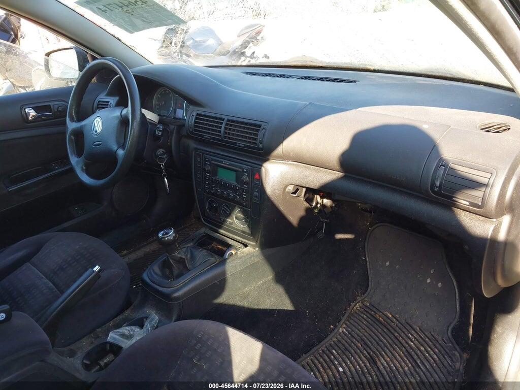 WVWVD63B02E382157 2002 VOLKSWAGEN PASSAT photo no. 5