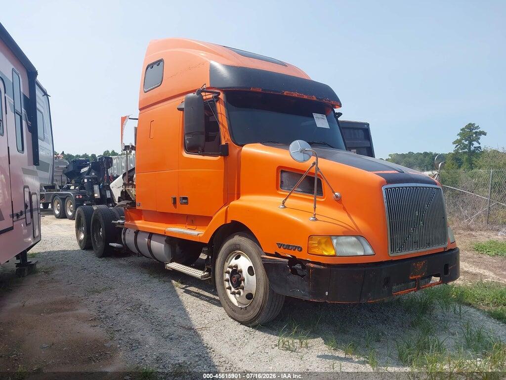 2002 VOLVO VN 4V4NC9GH02N330518