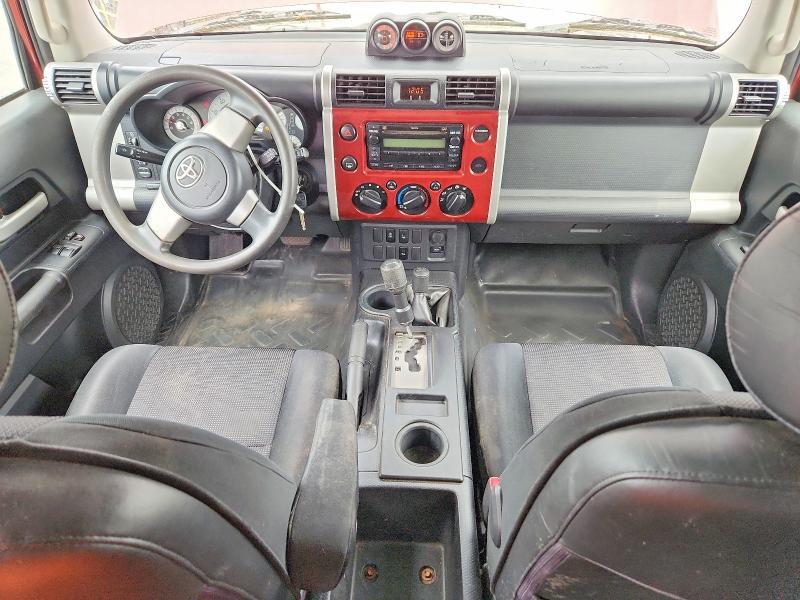 2008 TOYOTA FJ CRUISER BASE — Фото 8 из 13