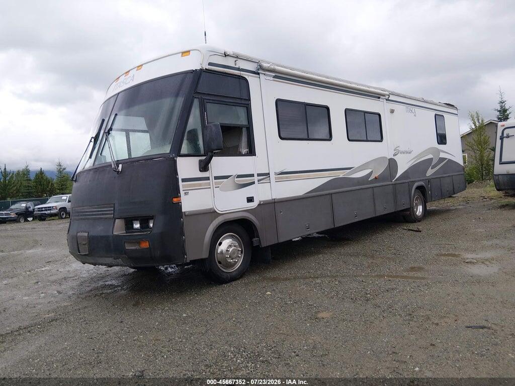 3FCNF53S0XJA30963 1999 FORD F550 photo no. 2