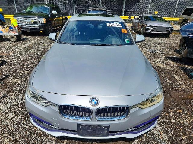 2016 BMW 328 XI SULEV — Фото 5 из 12