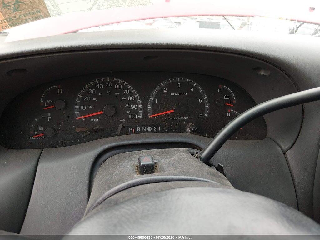 1FTRF08W3XKB20808 1999 FORD F-150 photo no. 7